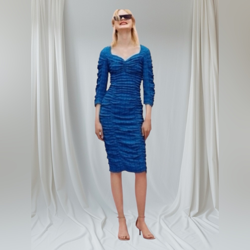 Zara Stylish Blue Ruched Midi Dress